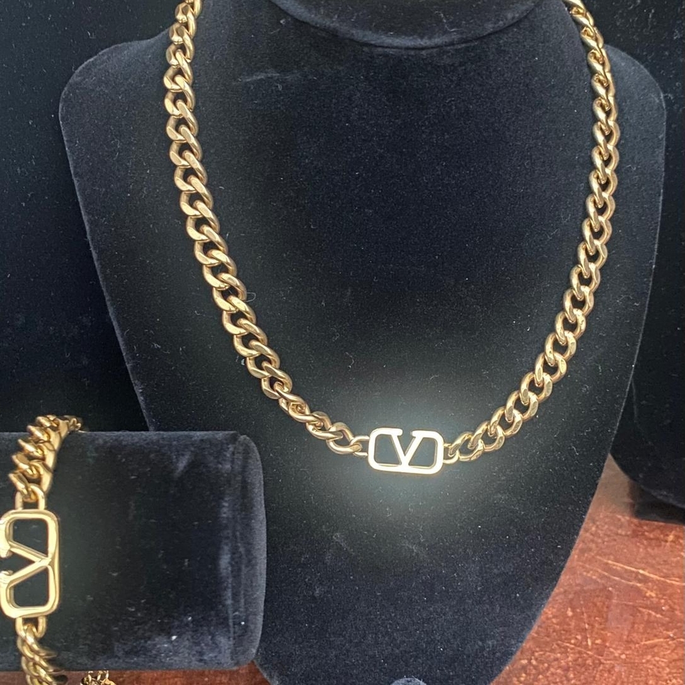 Gold Chain Necklace and Bracelet Set